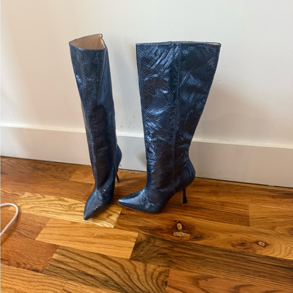Stuart Weizmann Blue Snakeskin Pointed-Toe Knee-High Boots